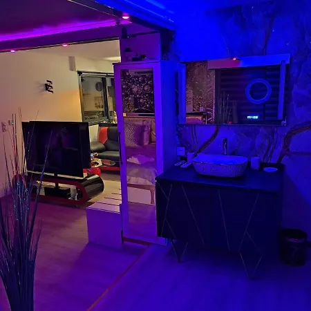 L'Aurore Suite De Charme, Clim Jacuzzi, Sauna, Piscine Chauffee Cuisine... Carpentras Exterior photo
