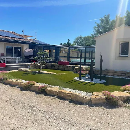 L'Aurore Suite De Charme, Clim Jacuzzi, Sauna, Piscine Chauffee Cuisine... Carpentras Exterior photo