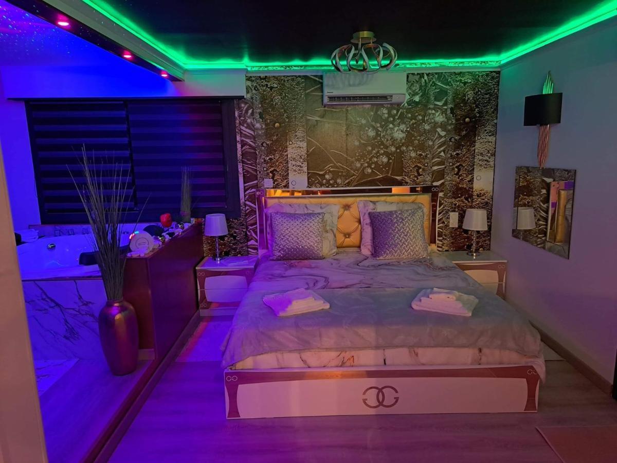 Holiday home L'aurore De Charme, Clim Jacuzzi, Sauna, Piscine Chauffee Cuisine... Carpentras