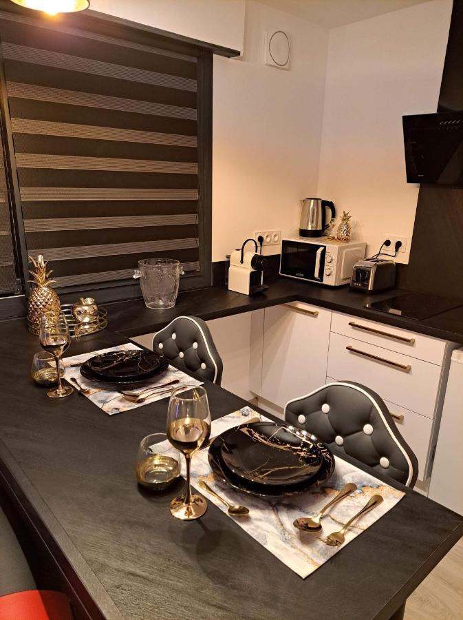 L'aurore De Charme, Clim Jacuzzi, Sauna, Piscine Chauffee Cuisine... * Carpentras