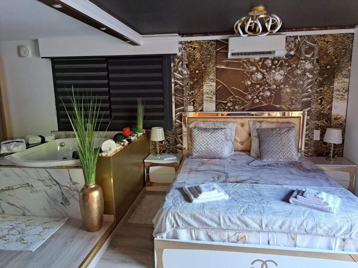L'aurore De Charme, Clim Jacuzzi, Sauna, Piscine Chauffee Cuisine... Holiday home