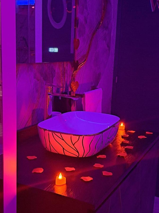 L'aurore De Charme, Clim Jacuzzi, Sauna, Piscine Chauffee Cuisine... *
