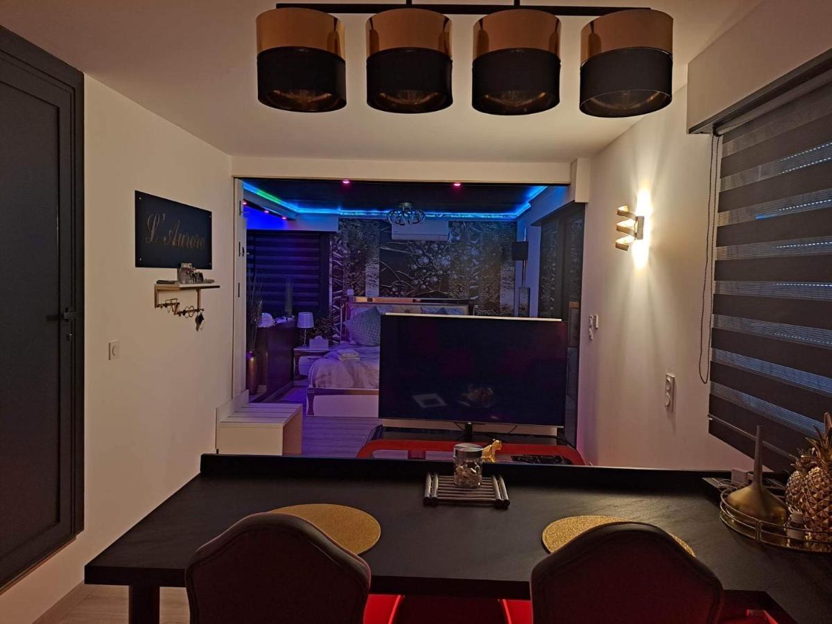 L'aurore De Charme, Clim Jacuzzi, Sauna, Piscine Chauffee Cuisine... * Carpentras