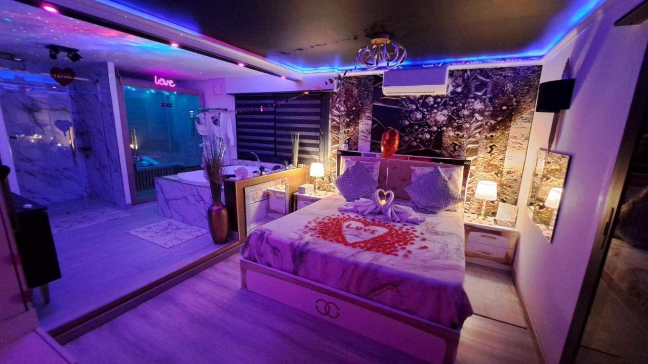 Holiday home L'aurore De Charme, Clim Jacuzzi, Sauna, Piscine Chauffee Cuisine...