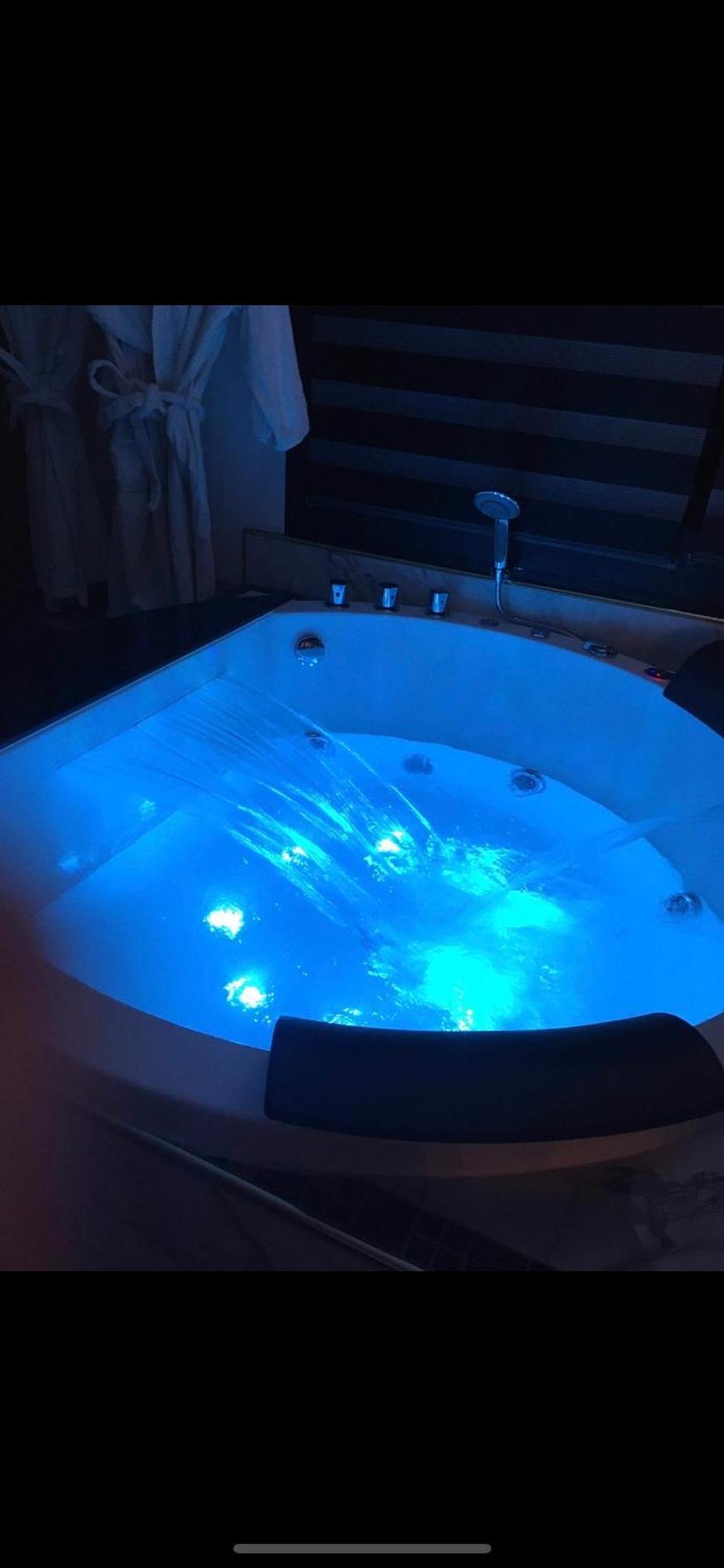 L'aurore De Charme, Clim Jacuzzi, Sauna, Piscine Chauffee Cuisine... Carpentras