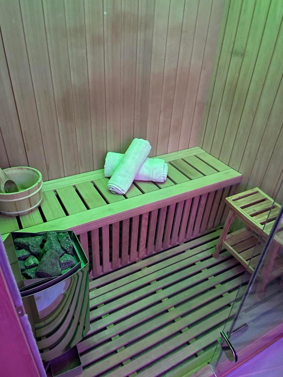 L'aurore De Charme, Clim Jacuzzi, Sauna, Piscine Chauffée Cuisine... *